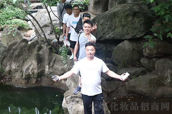 學(xué)無(wú)止境,大道老君山,學(xué)習(xí)老子智慧 學(xué)無(wú)止境,大道老君山,學(xué)習(xí)老子智慧